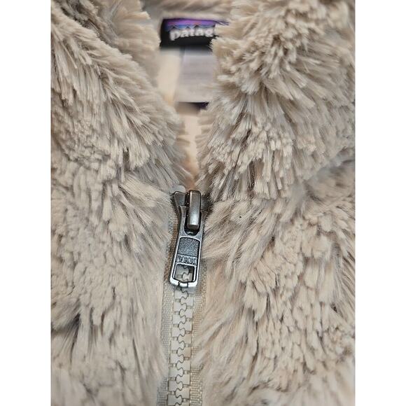 PATAGONIA Women's Pelage Fleece Fur Vest Bleached Stone Sz Small - Picture 4 of 10